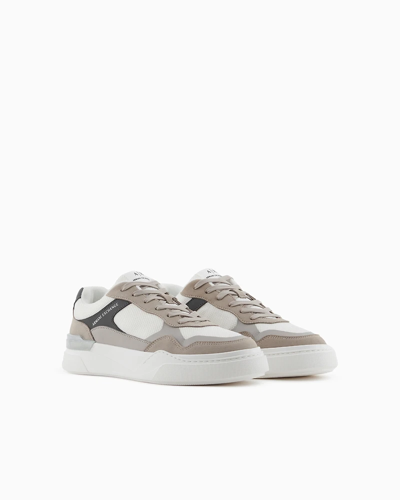 Sneakers with laces combined material