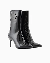 Patent leather ankle boots with heel