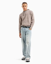 Crewneck sweater with optical effect logo
