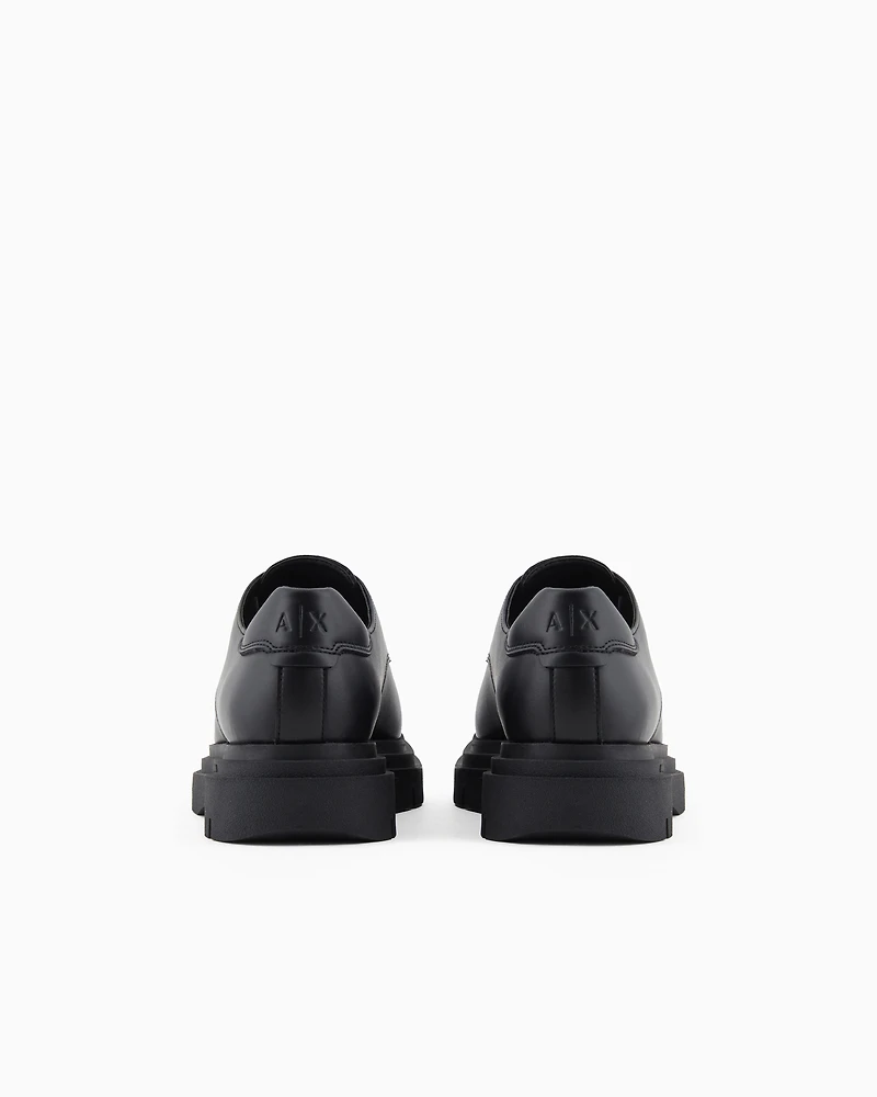 Genuine leather lace-ups
