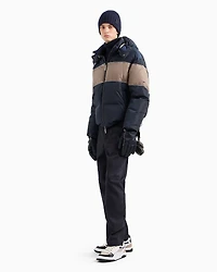 Jacket with hood and contrasting band ASV fabric