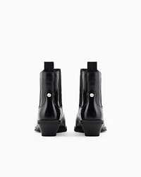 Camperos boots with elastic inserts