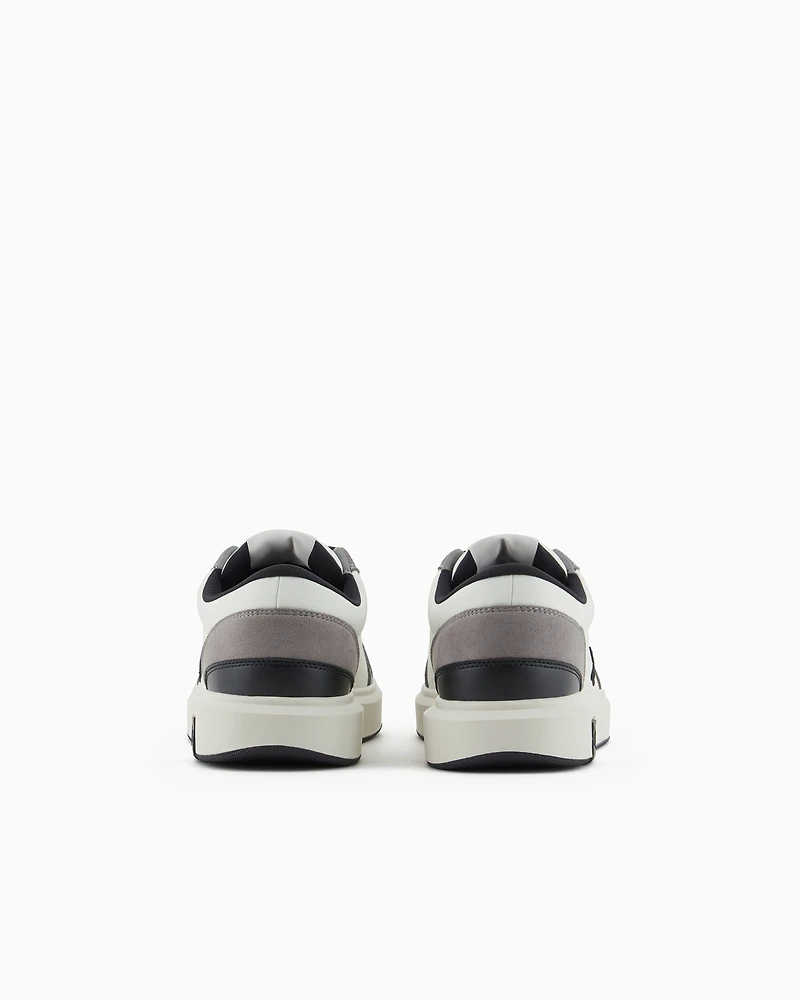Sneakers with contrasting details and side logo