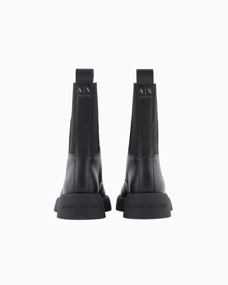 Combat boots with elastic and zip