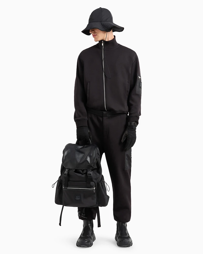 Sweatshirt with side zip pocket on sleeve