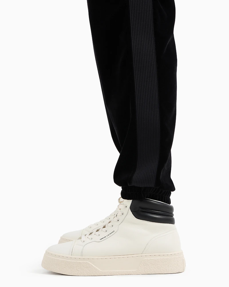 Soft velvet trousers with elasticated bottom
