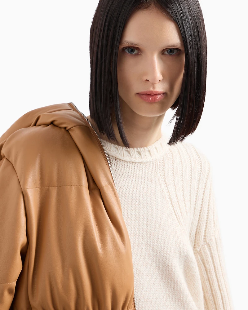 Crewneck sweater with raglan sleeves