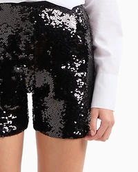 Shorts covered sequins