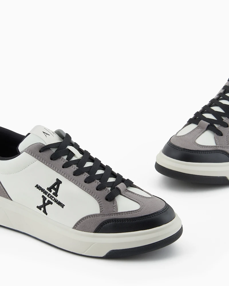 Sneakers with contrasting details and side logo
