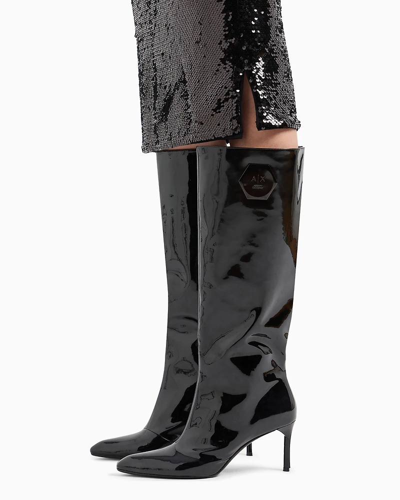 Midi skirt covered sequins