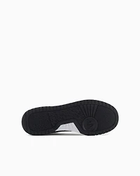 Sneakers with contrasting suede inserts