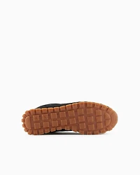 Chunky sneakers with contrasting inserts