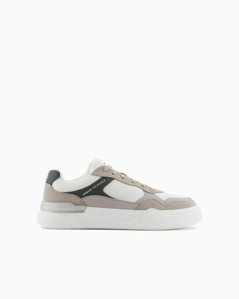 Sneakers with laces combined material