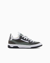 Sneakers with contrasting suede inserts