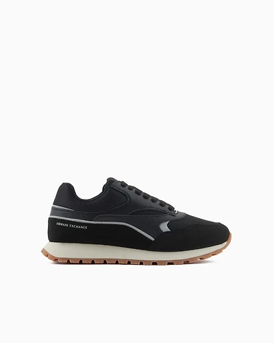 Chunky sneakers with contrasting inserts