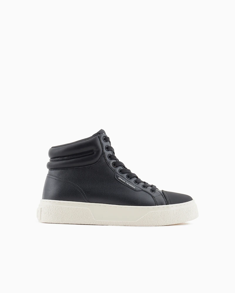 Leather sneakers with contrasting profile
