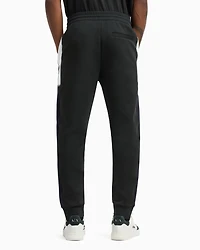 Jogger pants sweatshirt with contrasting inserts