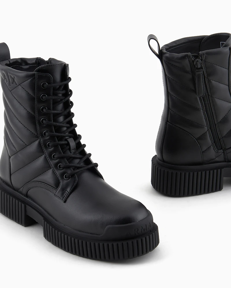 Quilted leather amphibians