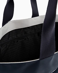 Duffel bag with maxi-logo and shoulder strap