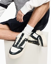 Sneakers eco-leather with elastic laces