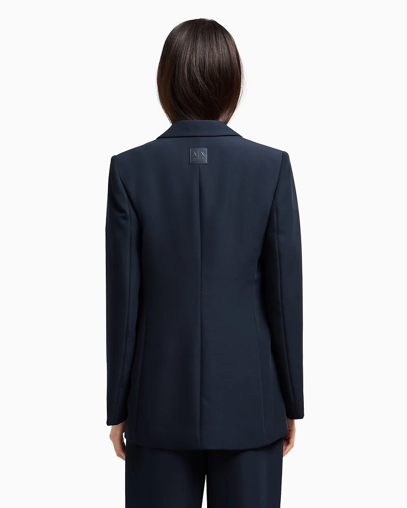 Single breasted jacket with one button