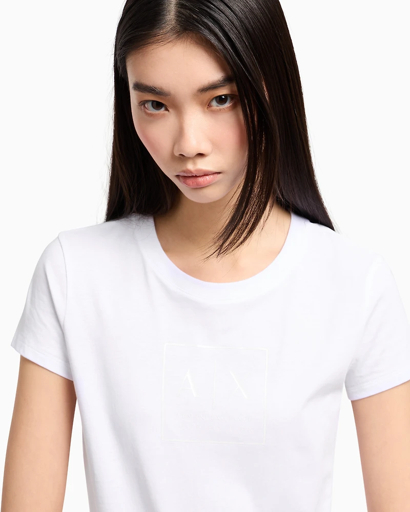 Slim fit T-shirt with logo