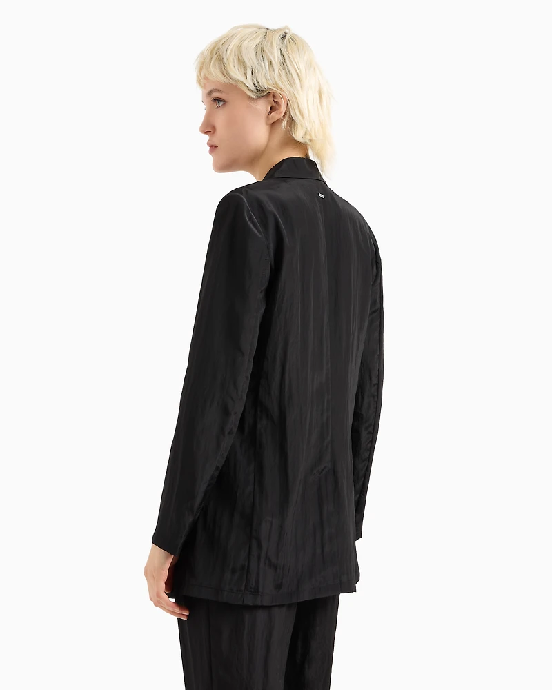 Open jacket flowing fabric