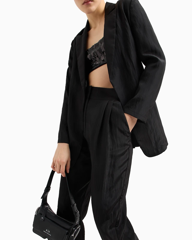 Open jacket flowing fabric