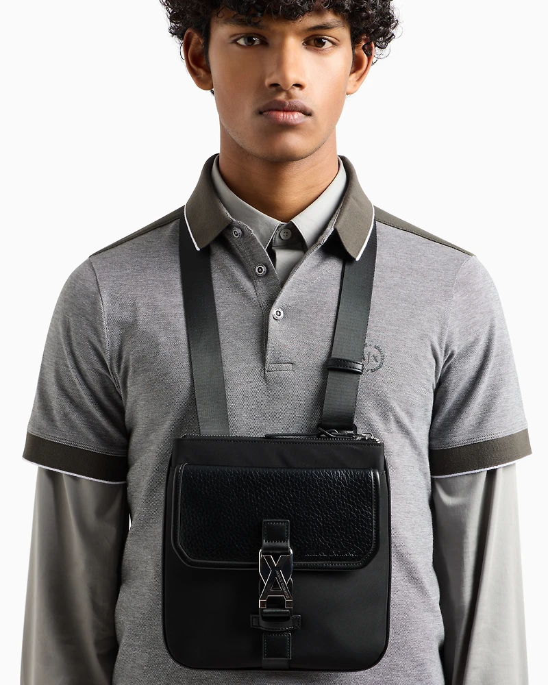 Flat shoulder bag with logo