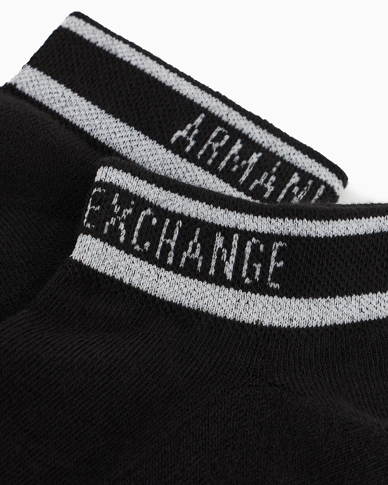 Short socks with logo