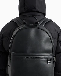 Backpack with external pocket with small hook