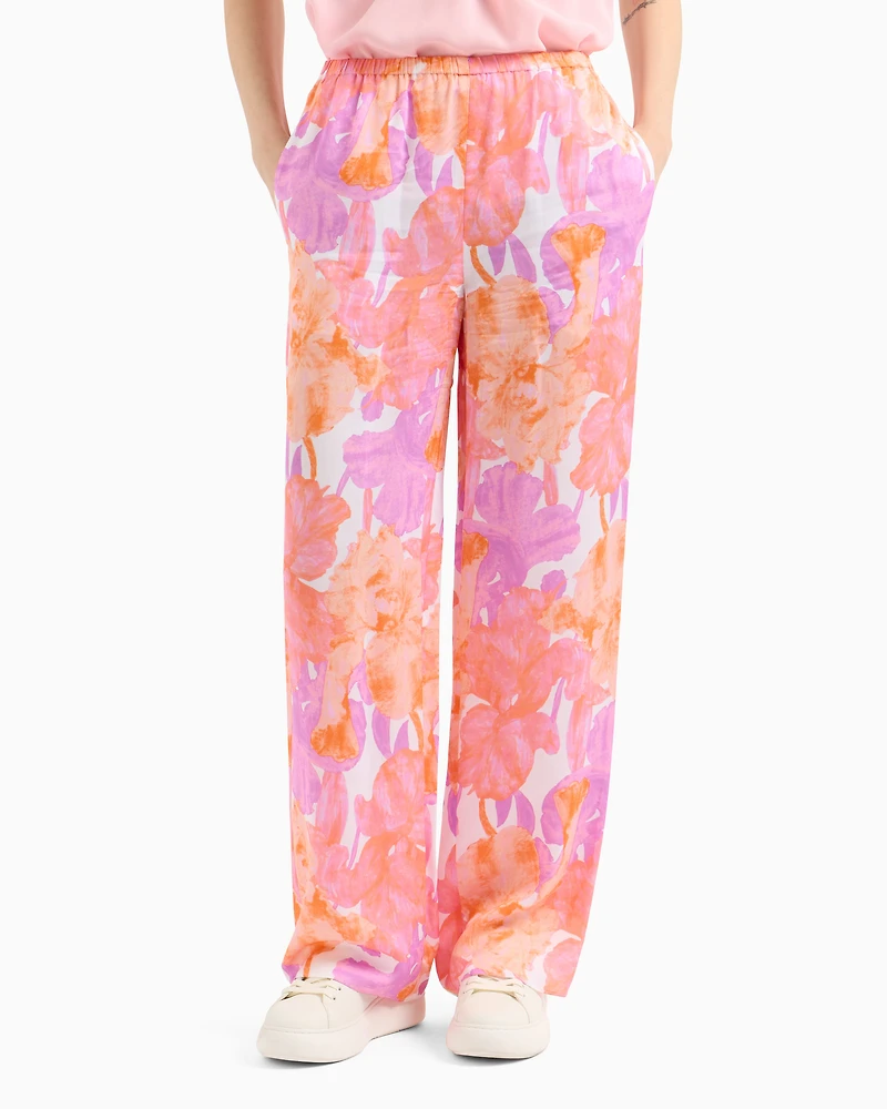 Oversized trousers floral fabric