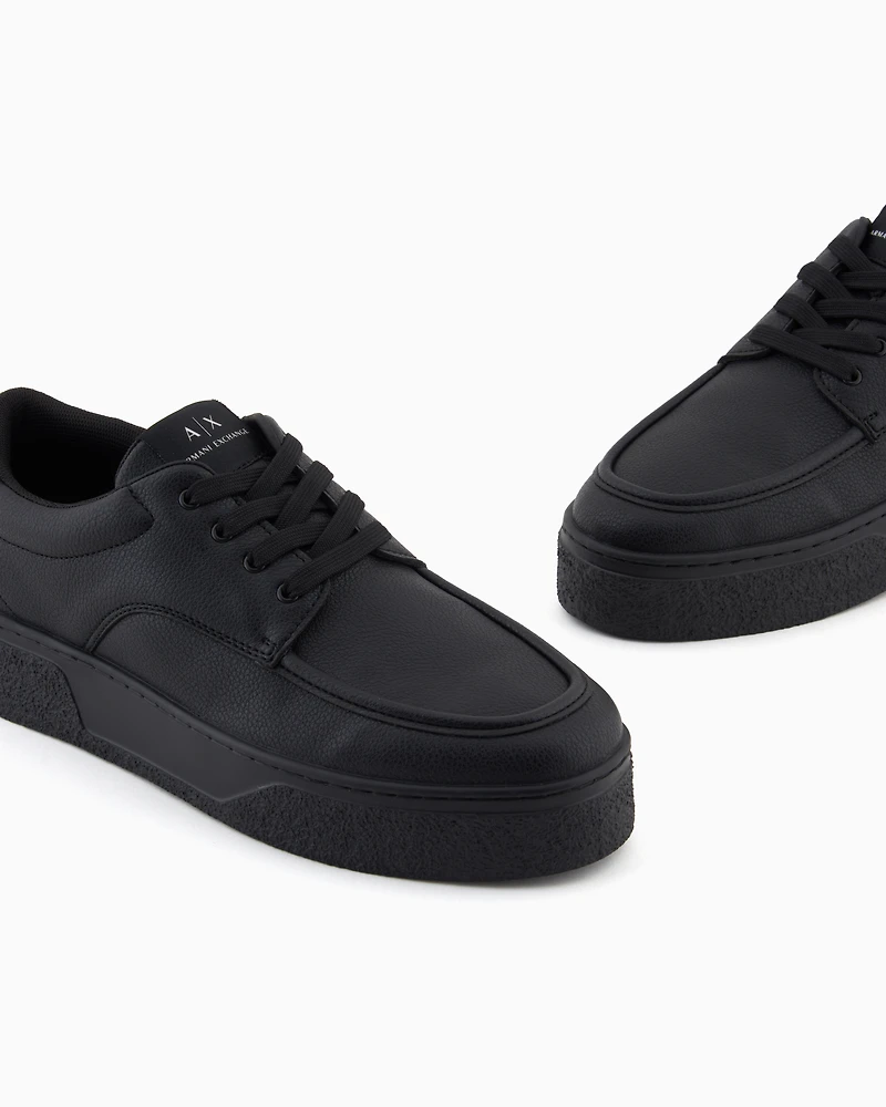 Leather lace-up shoes