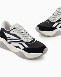 Leather sneakers with contrasting inserts