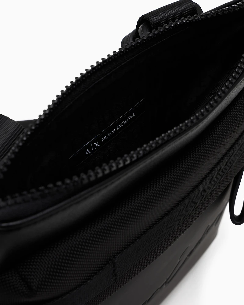 Shoulder bag with external pocket