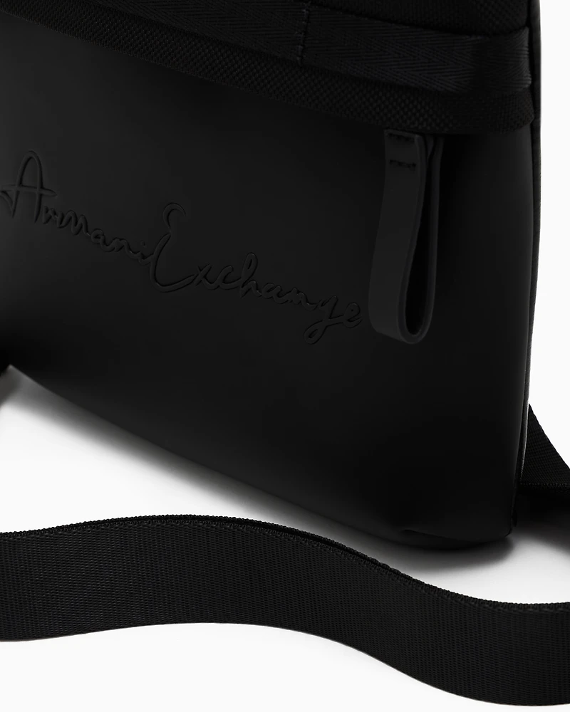 Shoulder bag with external pocket