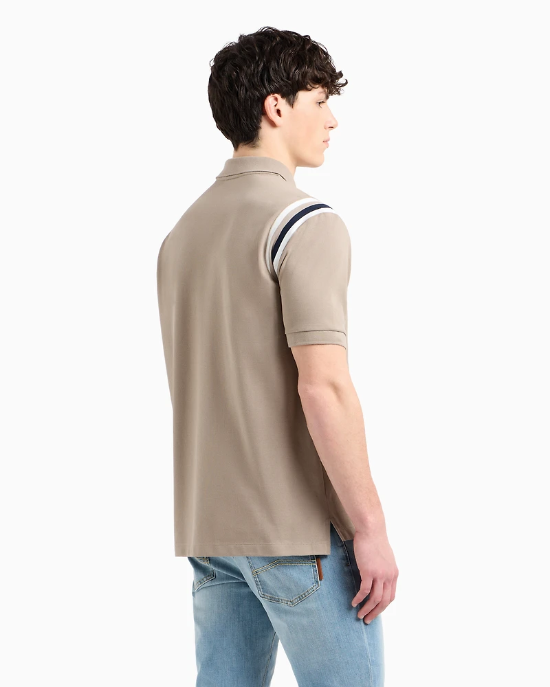 Regular fit polo with contrasting stripes