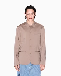 Single-breasted jacket with three pockets