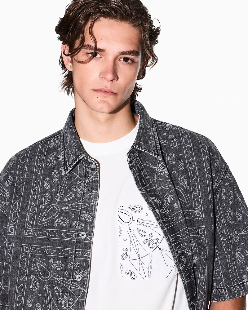 Regular fit shirt with kaleidoscope print