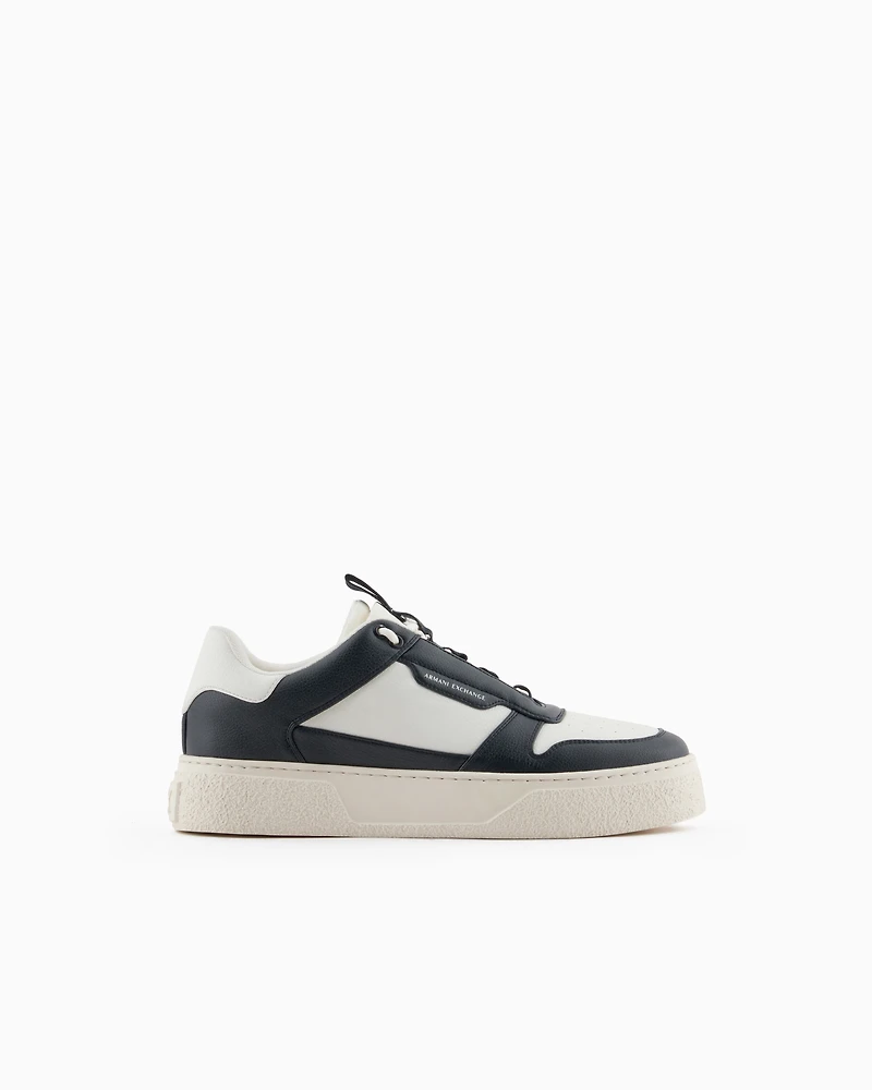 Sneakers eco-leather with elastic laces