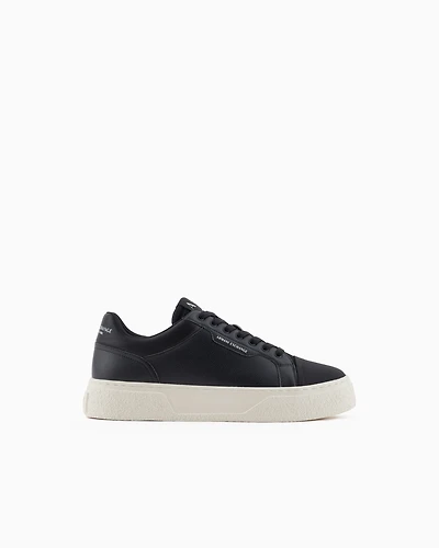 Hammered leather sneakers with contrasting back