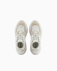 Chunky sneakers with contrasting inserts