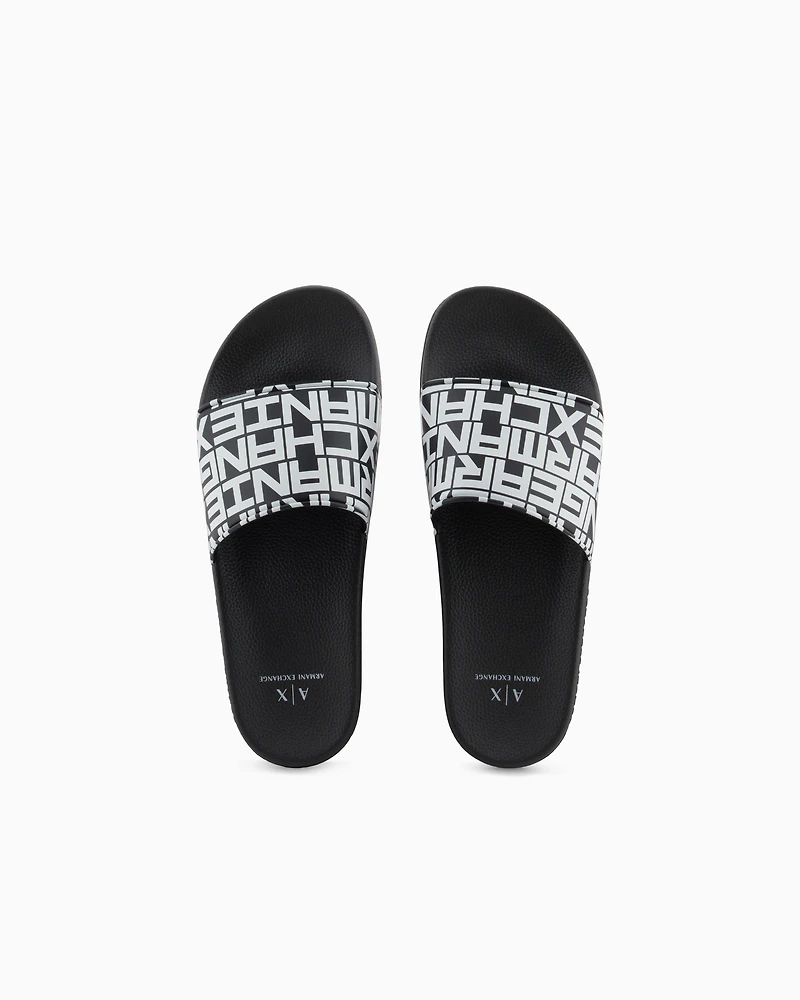Slippers with logo band