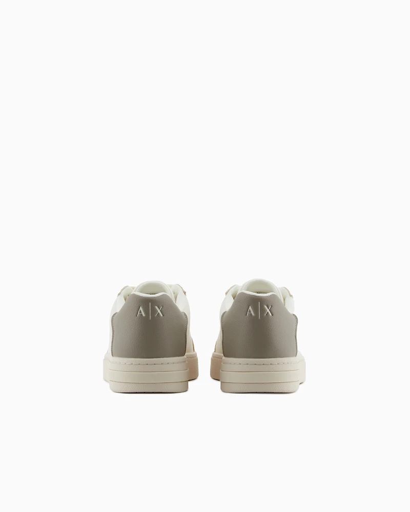 Sneakers with contrasting inserts