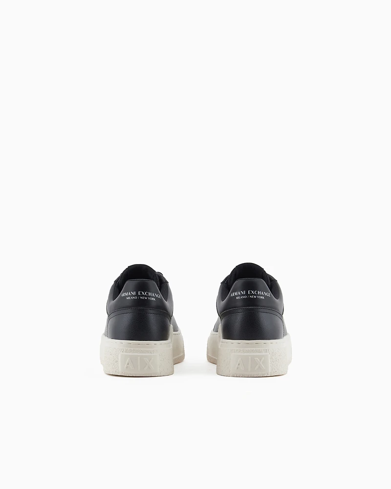 Hammered leather sneakers with contrasting back