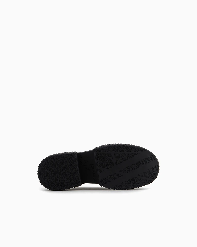 Quilted leather amphibians