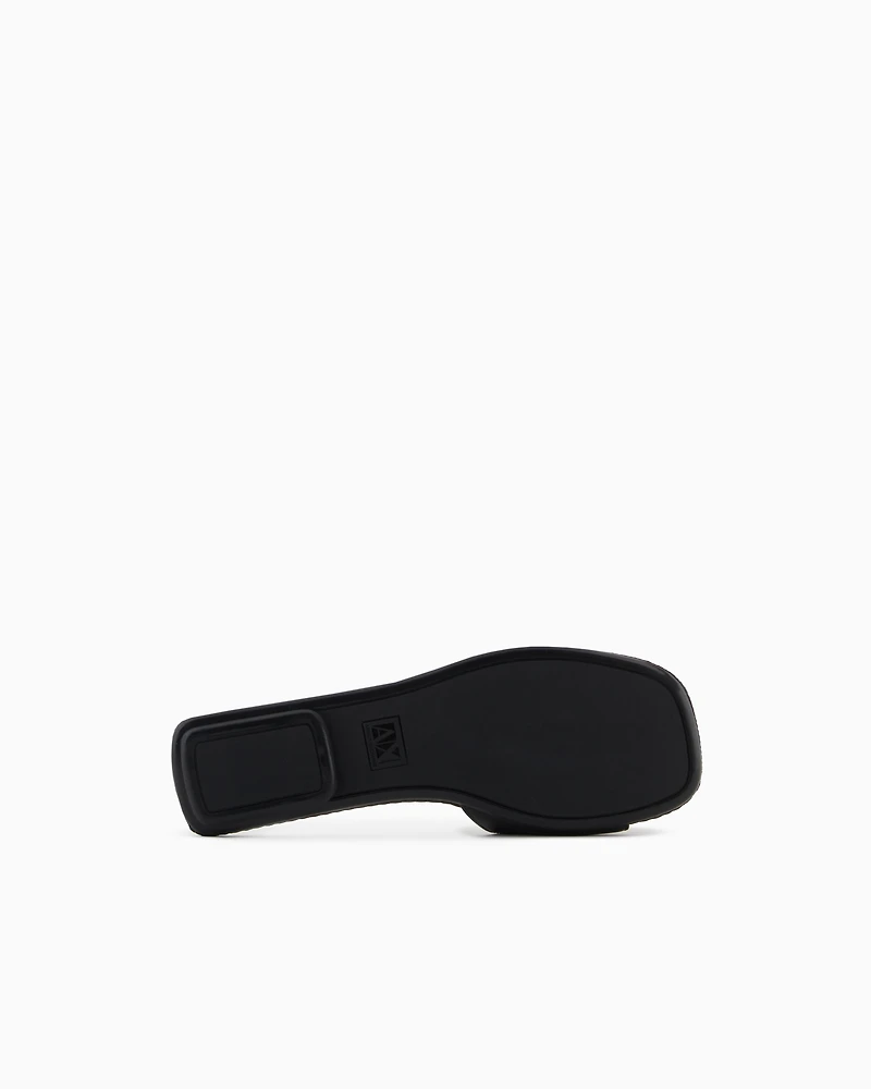 Slippers with band and logo
