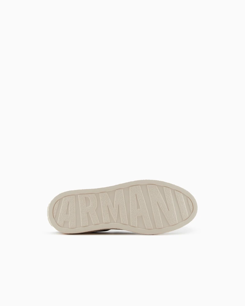 Smooth leather slip on