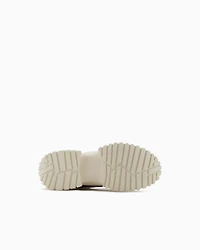 Two-tone sneakers with grip sole