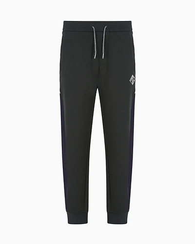 Jogger pants sweatshirt with contrasting inserts